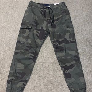 Old Navy Men’s Flex Army Camo Pants